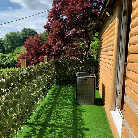 1 Bedroom Woodland Apartment Launceston