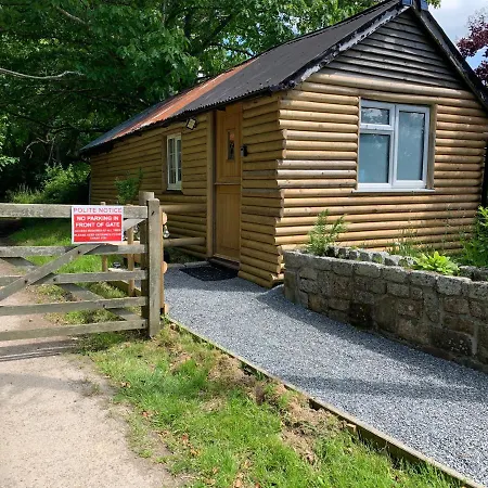 1 Bedroom Woodland *